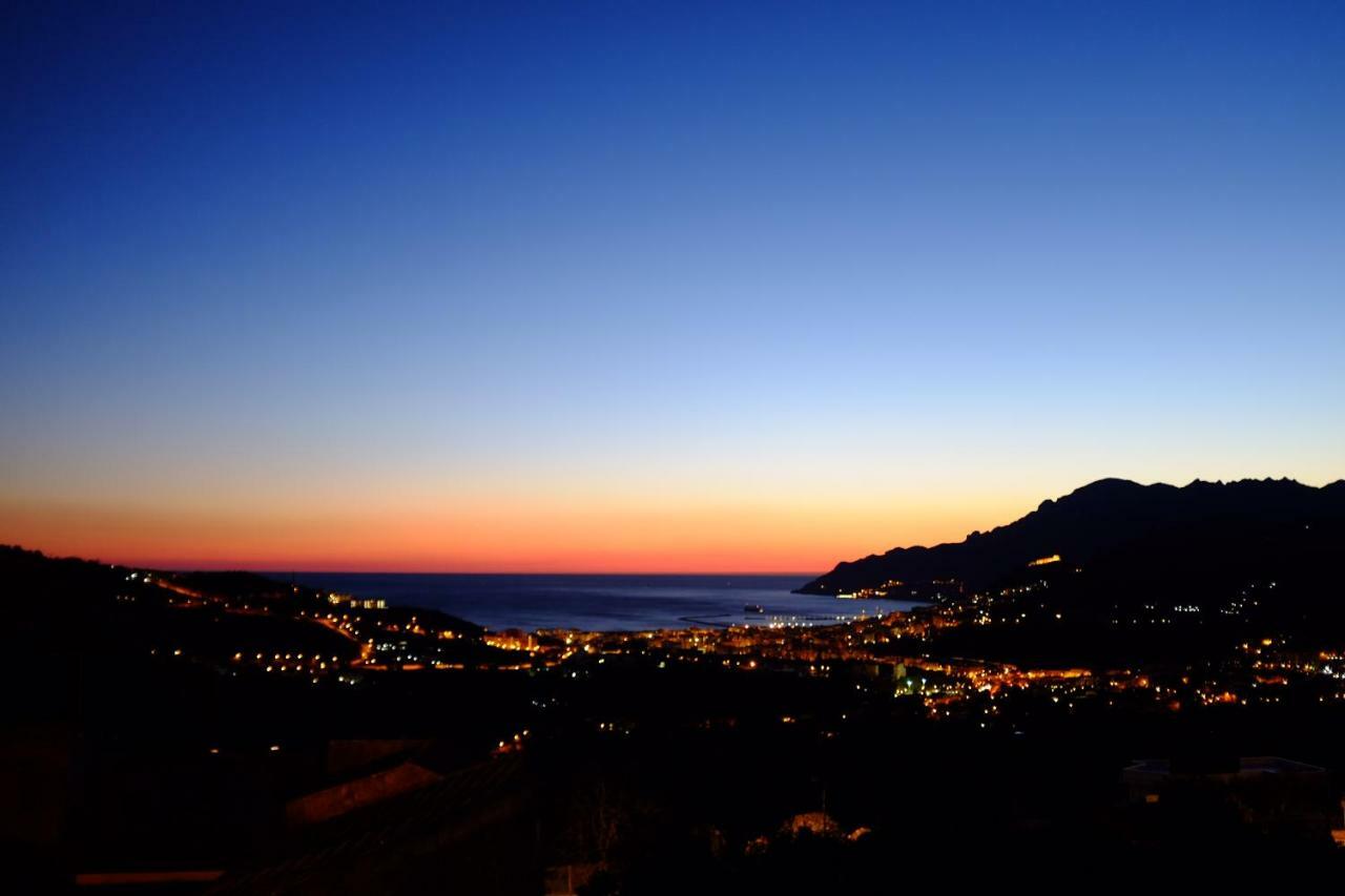 La Collina Villa Salerno Luaran gambar